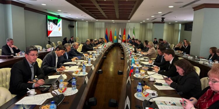 آغاز به کار کمیته مشترک اجرای موافقت‌نامه تجارت آزاد ایران و اتحادیه اوراسیا + فیلم