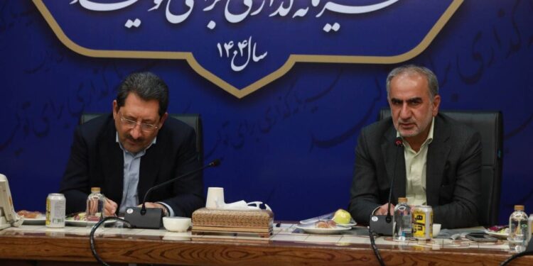 افزایش مزیت رقابتی تولیدکنندگان داخلی با ارائه تسهیلات ارزان‌قیمت و مشوق‌ها