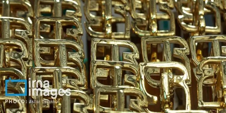 تمرکز بر استانداردسازی حوزه انرژی‌های تجدیدپذیر با تدوین ۲۱۸ استاندارد ملی