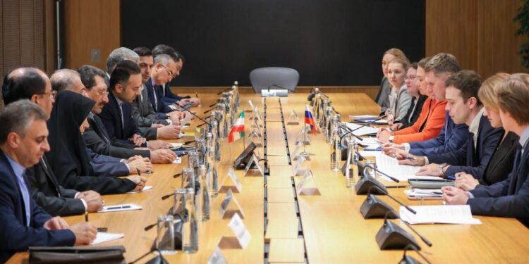 دیدار وزیر صمت با وزیر توسعه اقتصادی روسیه در مسکو