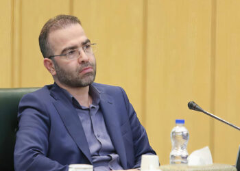 معاون بانک مرکزی: تامین مالی اقتصاد در نیمه دوم سال بهبود می‌یابد