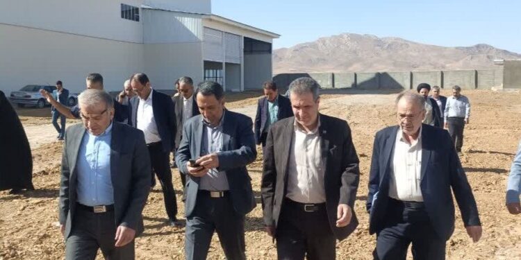 معاون وزیر صمت: توسعه زیرساخت‌های صنعتی در مناطق کم‌برخوردار در اولویت است