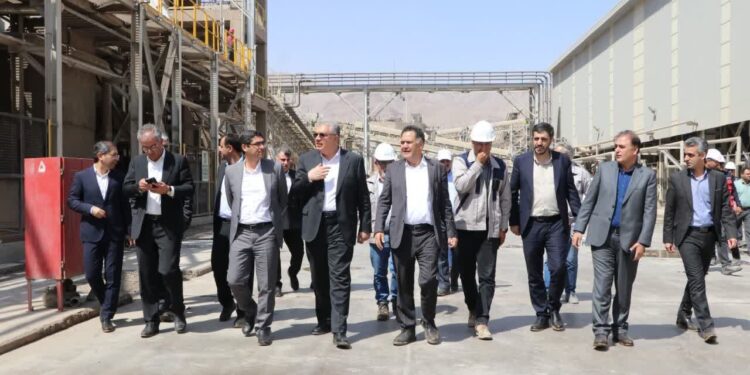 معدن مهدی‌آباد یزد، آغازگر نخستین طرح‌ پیشران صادراتی کشور