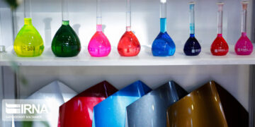 نمایشگاه های تخصصی رنگ و چوب در مشهد آغاز به کار کرد