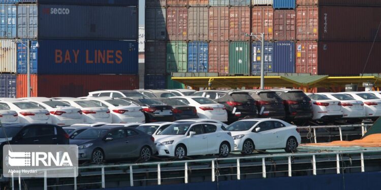 واردات ۶۰ هزار دستگاه خودروی سواری از ابتدای دولت چهاردهم