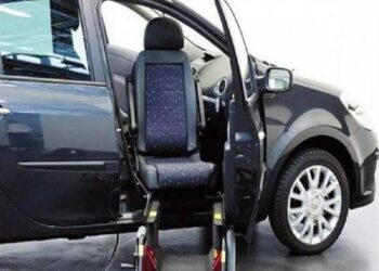 پیگیری ویژه وزارت صمت در تامین خودرو جانبازان