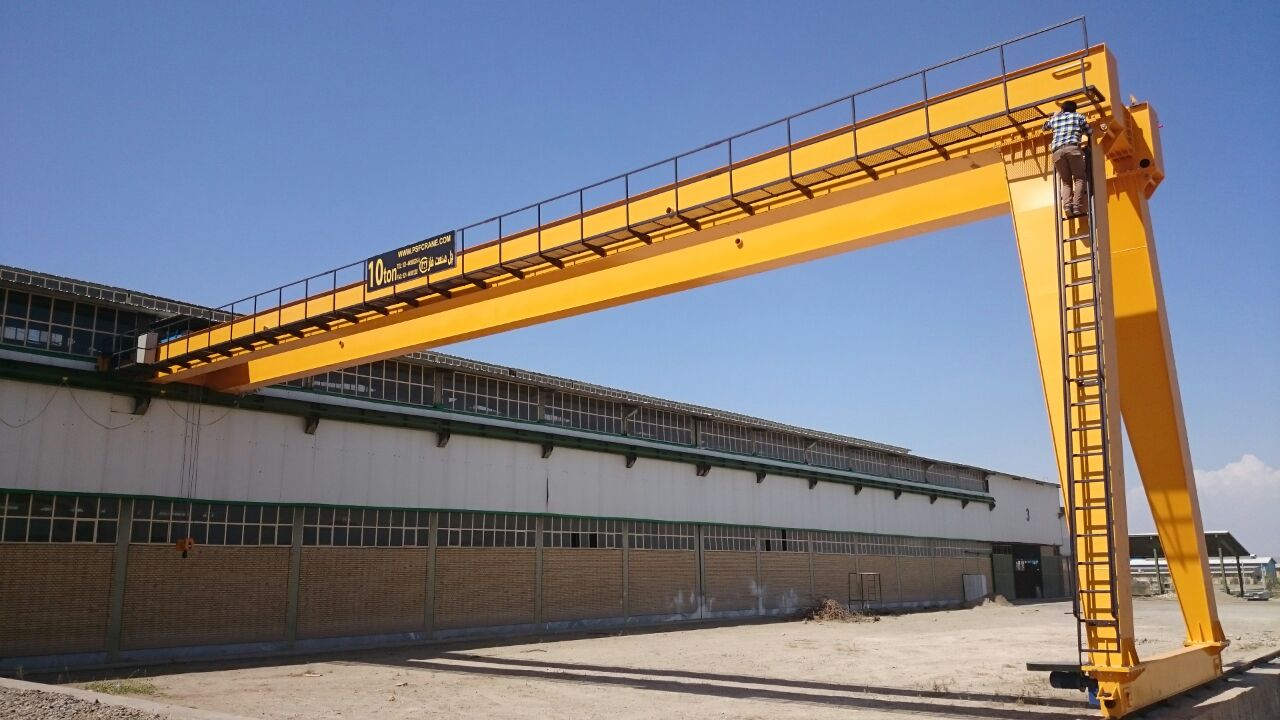 جرثقیل‌ سقفی و دروازه‌ای