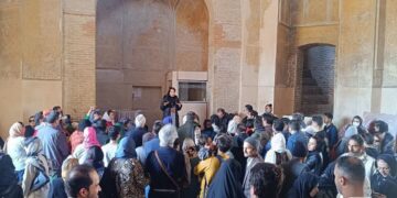 اعلام تاثیر تحریم بر صنعت جایگزین نفت / ایرانی‌ها بیشتر به کدام کشورها سفر می‌کنند؟