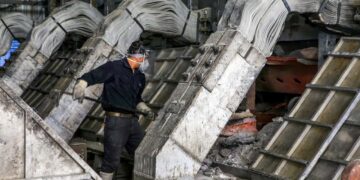 تولید بیش از ۳۰۰ هزار تن شمش آلومینیوم