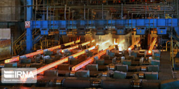 تولید فولاد ایران در نیمه نخست امسال به مرز ۱۵ میلیون تن رسید