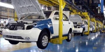 جان به لب شدن خریداران خودرو؛ چرا خودروسازان در تحویل خودروها بدقولی می‌کنند؟