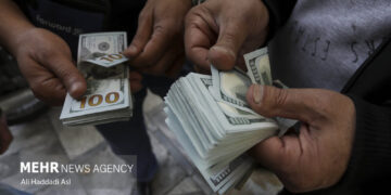 سیگنال مهم بانک‌ مرکزی به بازار ارز/ منتظر این اتفاق باشید