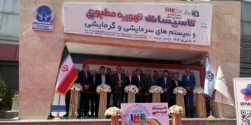 صنعتگران در حوزه‌های تحقیق و توسعه سرمایه گذاری بیشتری کنند