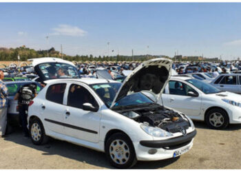 قیمت خودروهای داخلی به شدت تغییر کرد/ آخرین قیمت پژو، شاهین، سمند، کوییک و دنا + جدول